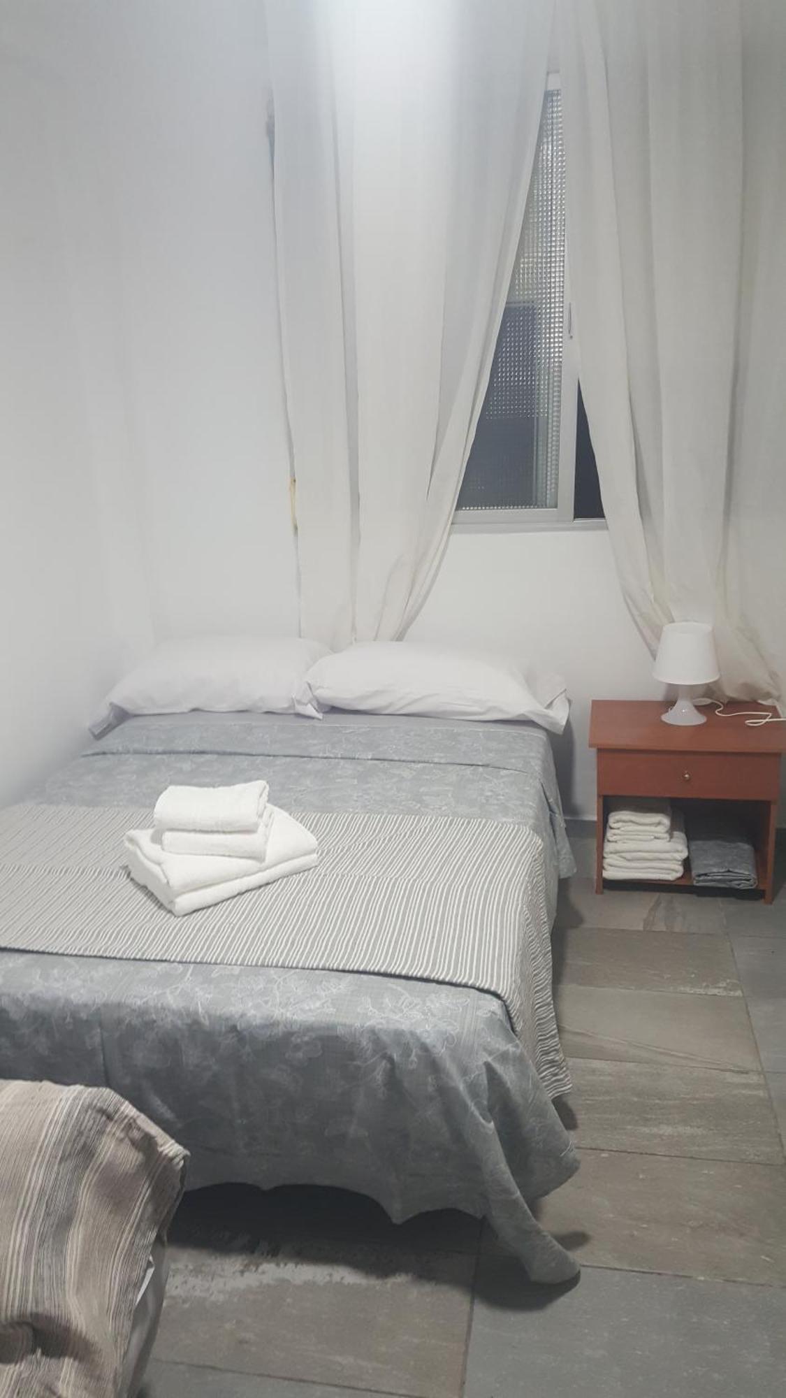 Apartamento Estudio Coris Center Малага Экстерьер фото